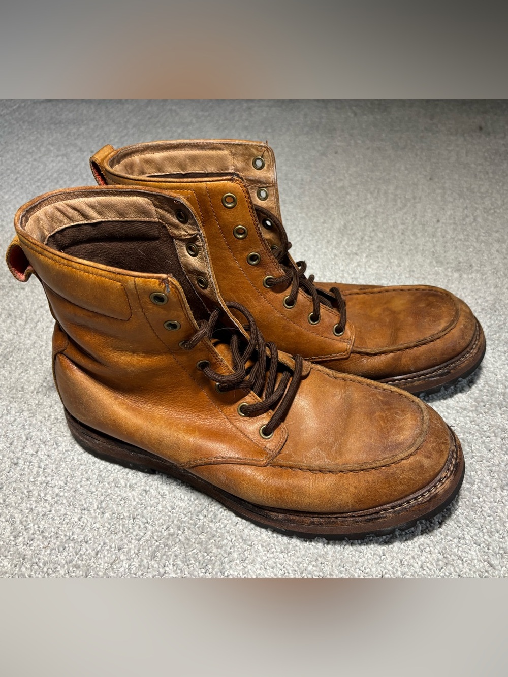 UGG Australia Noxon Leather Moc Toe Boots Men’s 10.5 Waterproof